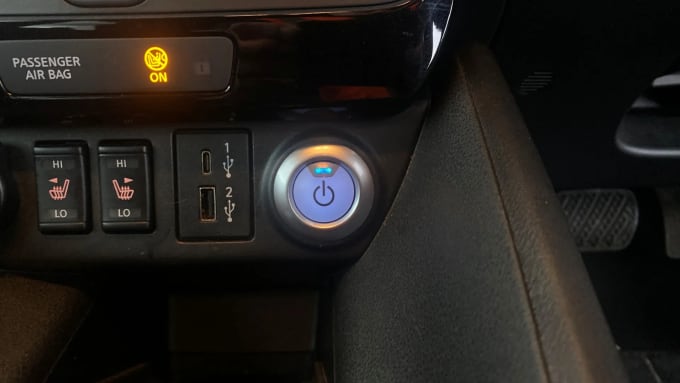 2022 Nissan Leaf