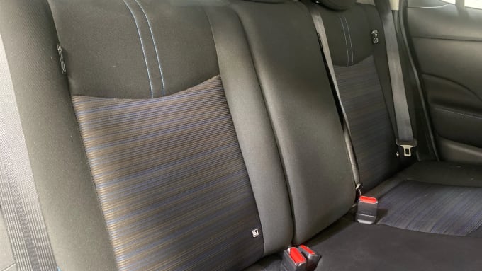 2022 Nissan Leaf