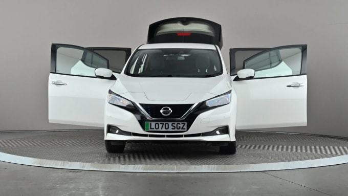 2020 Nissan Leaf