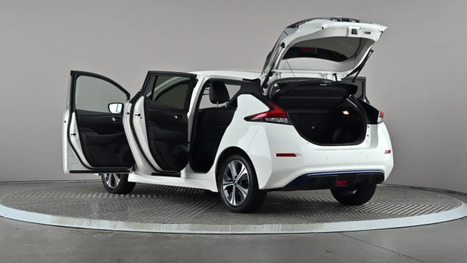 2020 Nissan Leaf