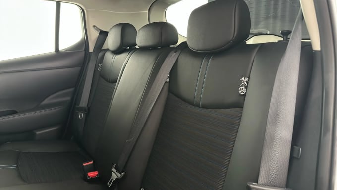 2020 Nissan Leaf