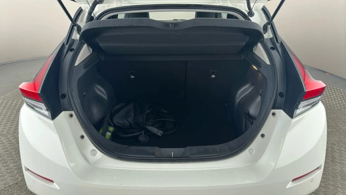 2020 Nissan Leaf