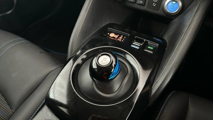 2020 Nissan Leaf