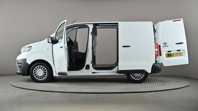 2021 Toyota Proace