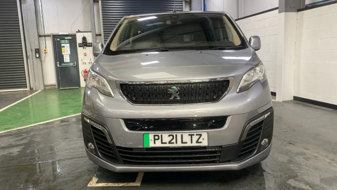 2021 Peugeot Traveller