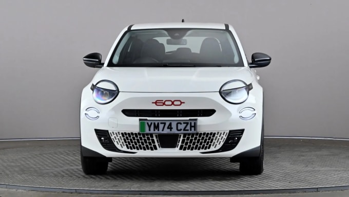 2025 Fiat 600