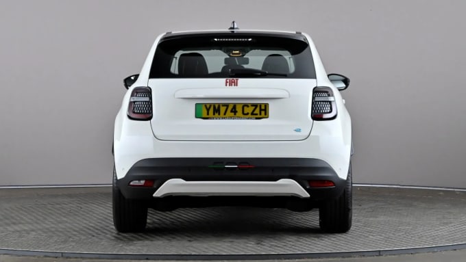 2025 Fiat 600