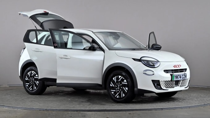 2025 Fiat 600