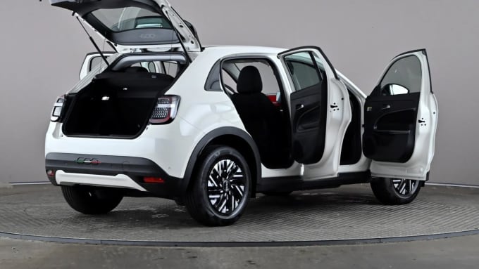 2025 Fiat 600