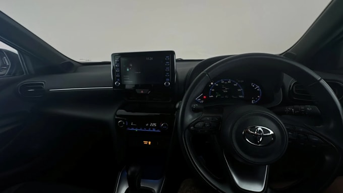 2022 Toyota Yaris Cross