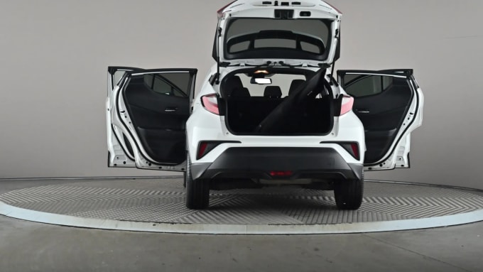 2022 Toyota C-hr