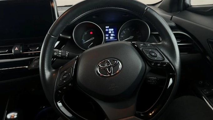 2022 Toyota C-hr