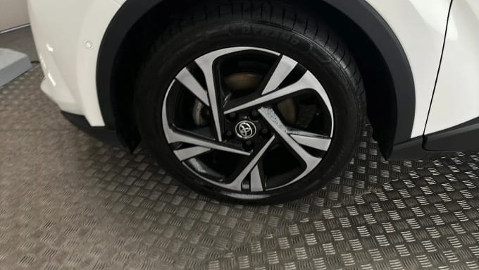 2022 Toyota C-hr