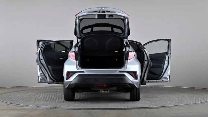 2022 Toyota C-hr
