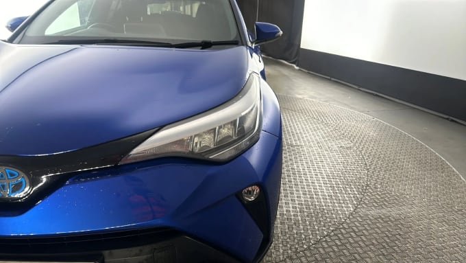 2021 Toyota C-hr