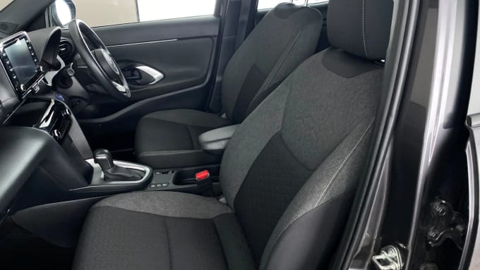2022 Toyota Yaris Cross