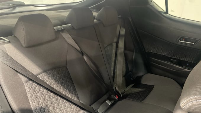 2020 Toyota C-hr