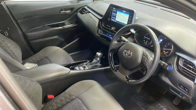 2021 Toyota C-hr