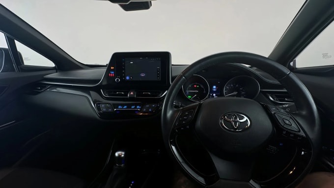 2022 Toyota C-hr