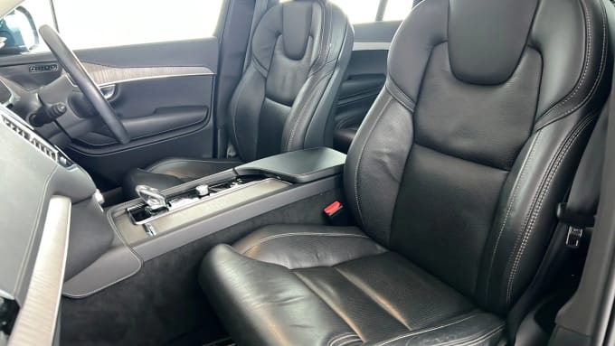 2022 Volvo Xc90
