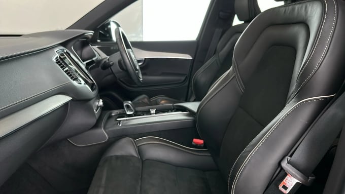 2022 Volvo Xc90