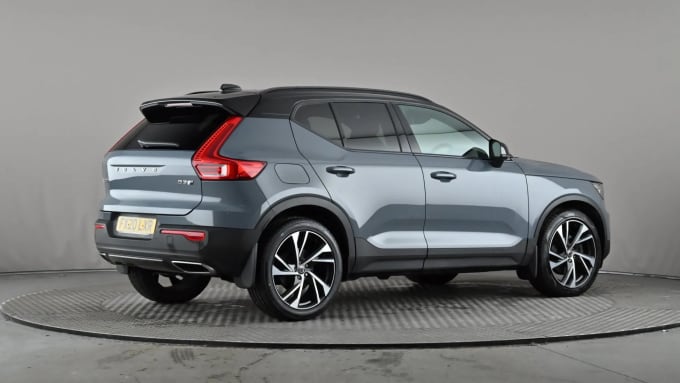 2020 Volvo Xc40