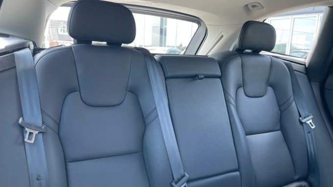 2022 Volvo Xc60