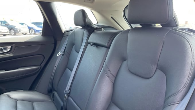 2022 Volvo Xc60