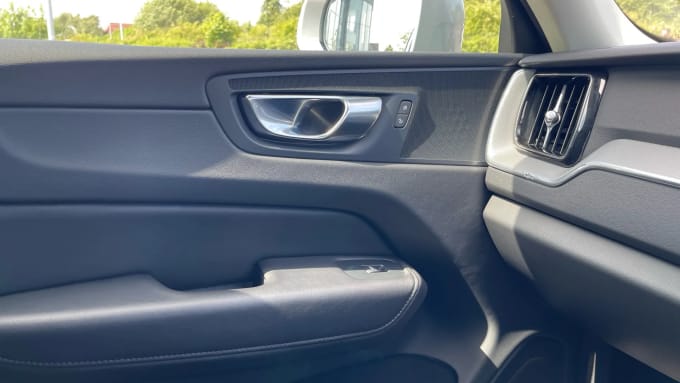 2022 Volvo Xc60