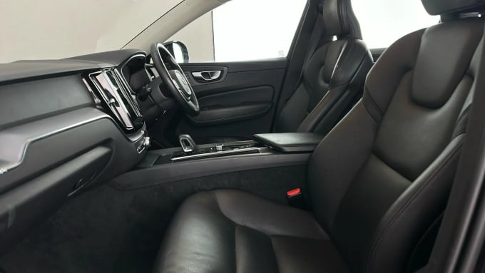 2022 Volvo Xc60