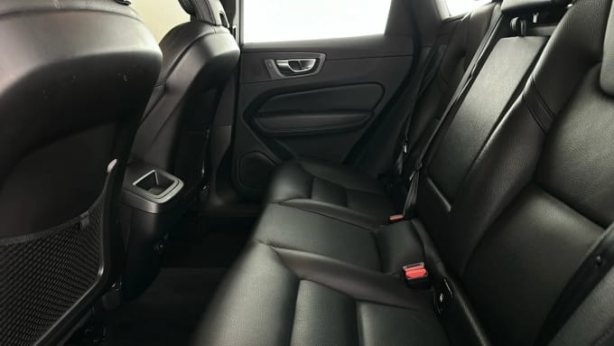 2022 Volvo Xc60