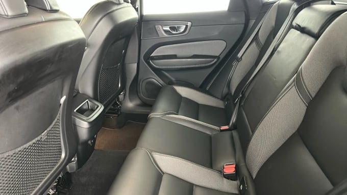 2022 Volvo Xc60