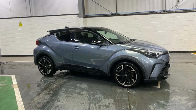2022 Toyota C-hr
