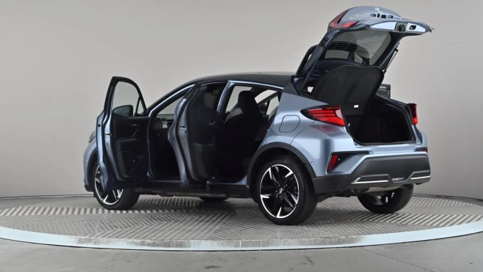 2022 Toyota C-hr