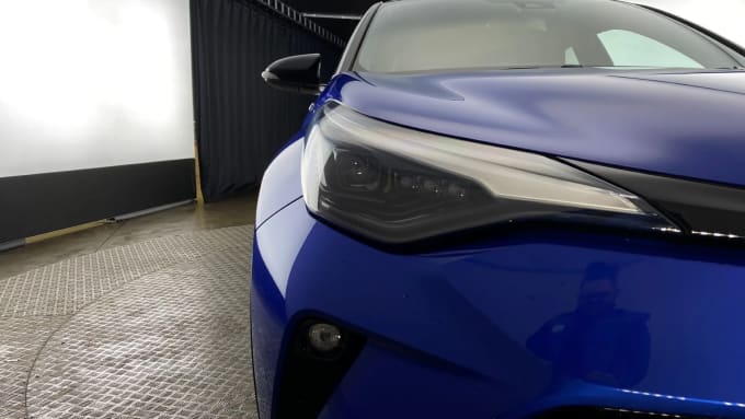 2021 Toyota C-hr