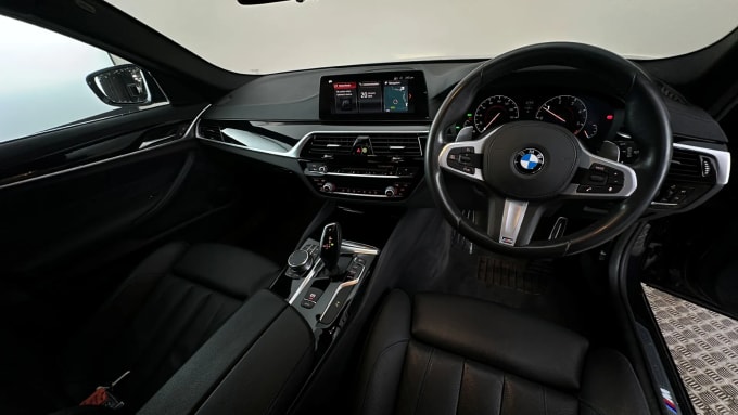 2019 BMW 5 Series Touring