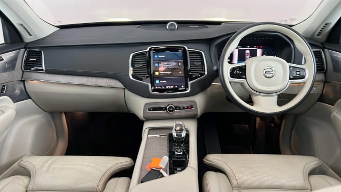 2022 Volvo Xc90