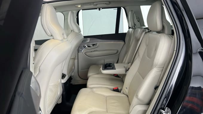 2022 Volvo Xc90