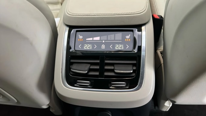 2022 Volvo Xc90