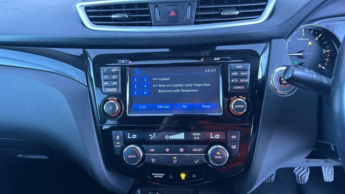 2017 Nissan Qashqai