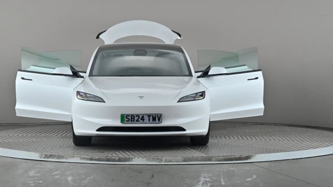 2024 Tesla Model 3