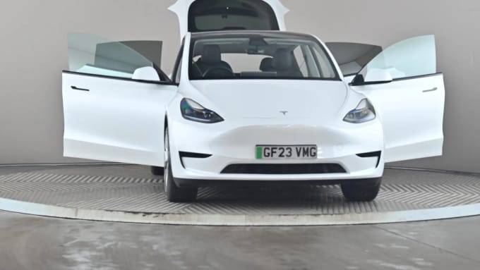 2023 Tesla Model Y