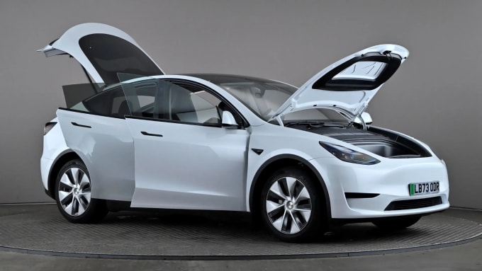 2023 Tesla Model Y