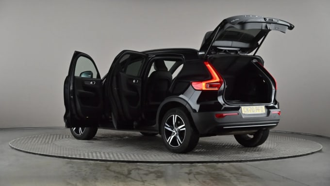 2020 Volvo Xc40