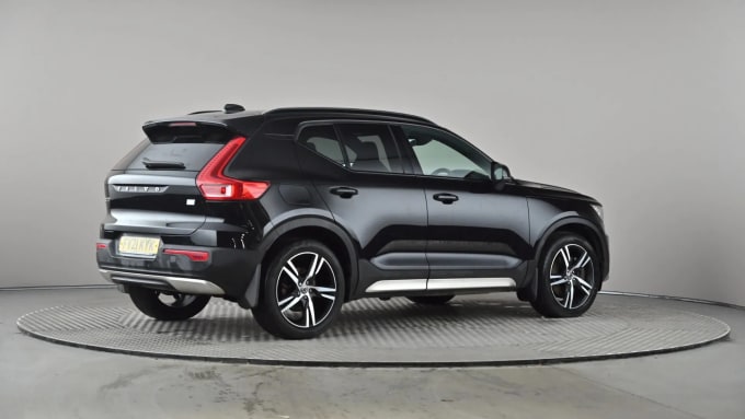 2021 Volvo Xc40