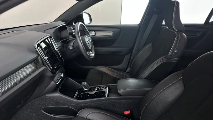 2021 Volvo Xc40