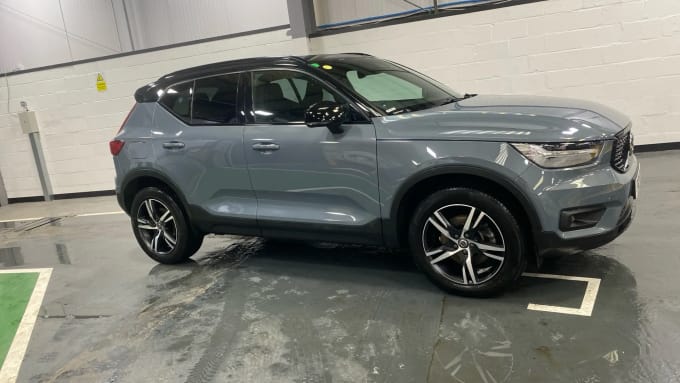 2021 Volvo Xc40