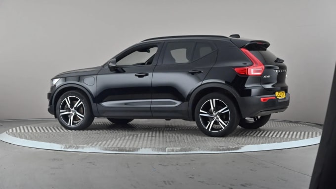 2021 Volvo Xc40