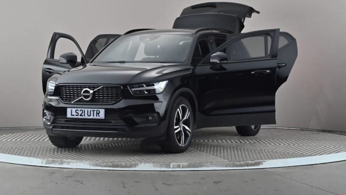 2021 Volvo Xc40