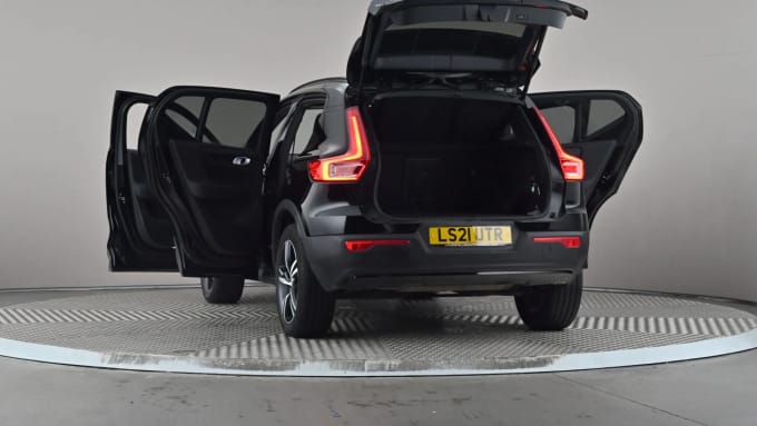 2021 Volvo Xc40